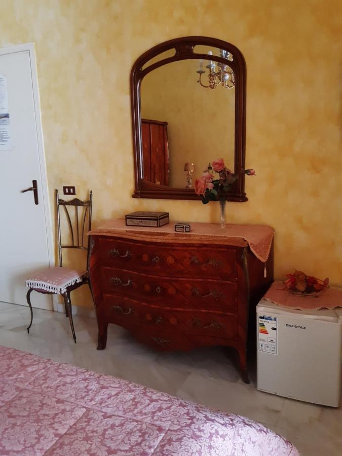 Moonaurora Bed & Breakfast Gallipoli Exterior photo